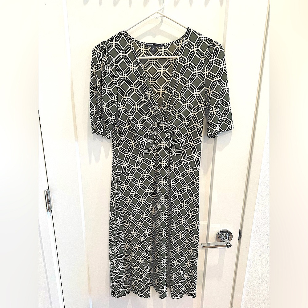 Banana Republic fitted cotton dress, size Small